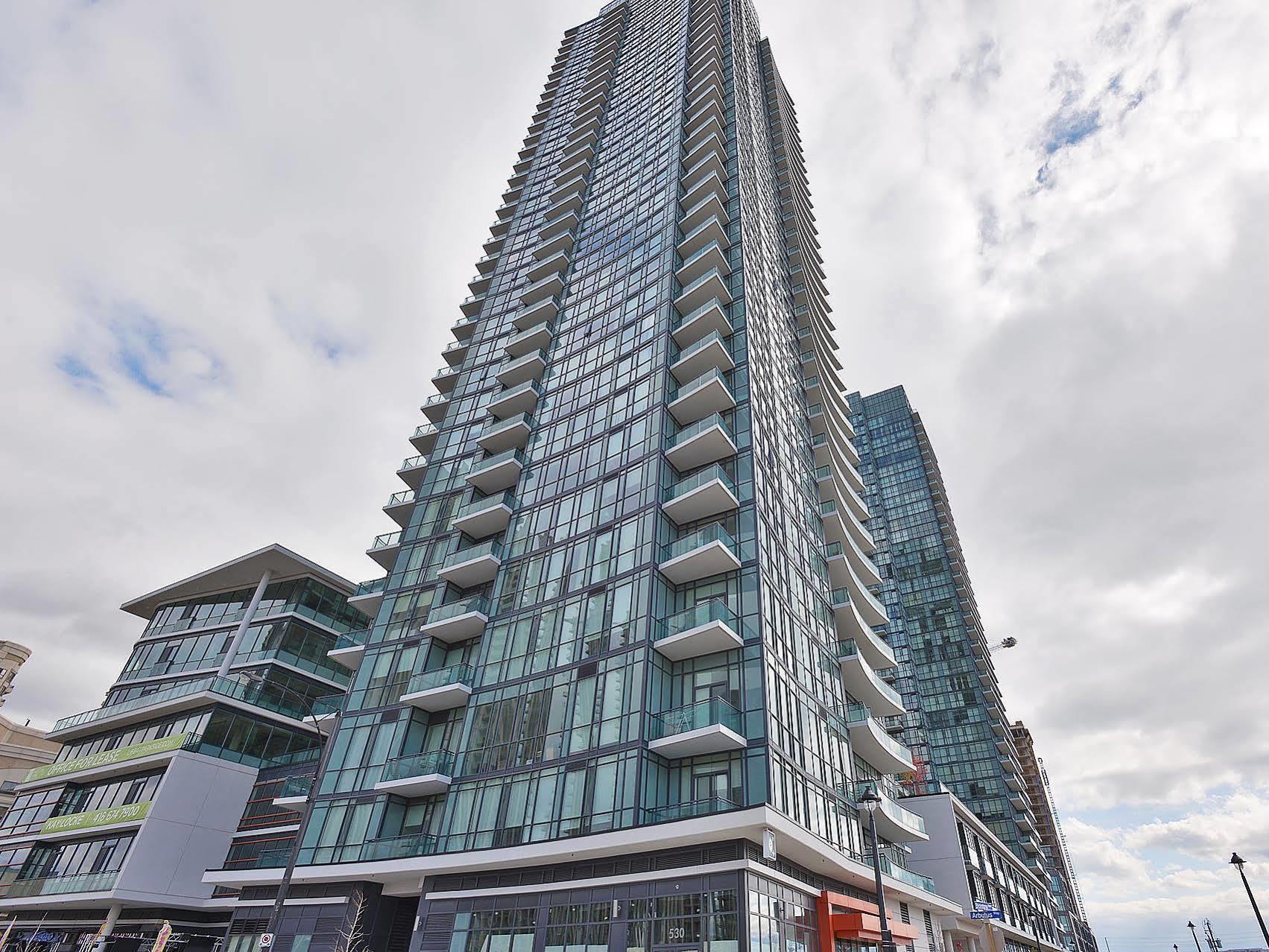 Pathway Suites Mississauga Extérieur photo
