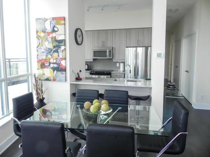 Pathway Suites Mississauga Extérieur photo